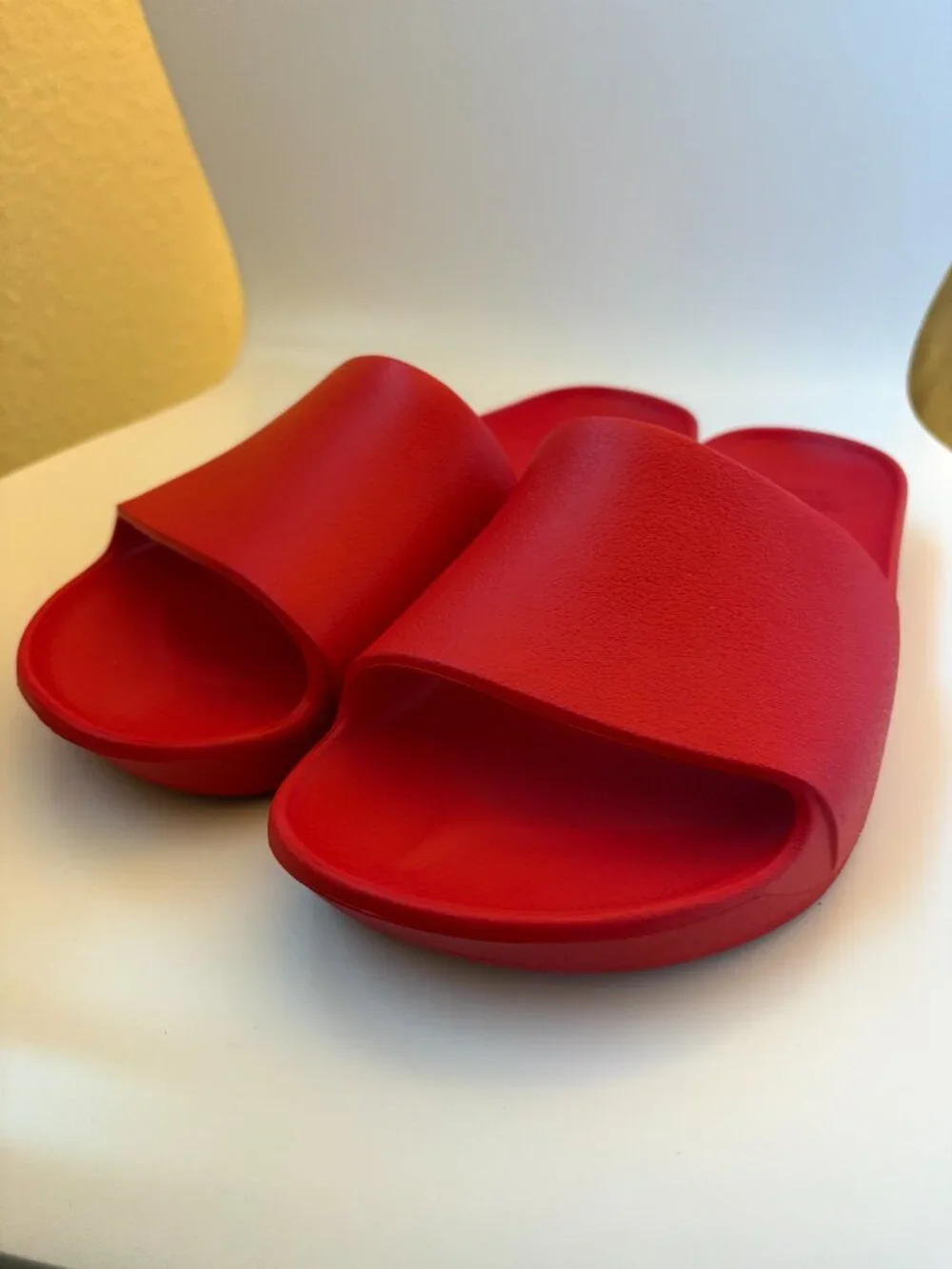 Archies Slides - Chili Red - Womens 10 Mens 9